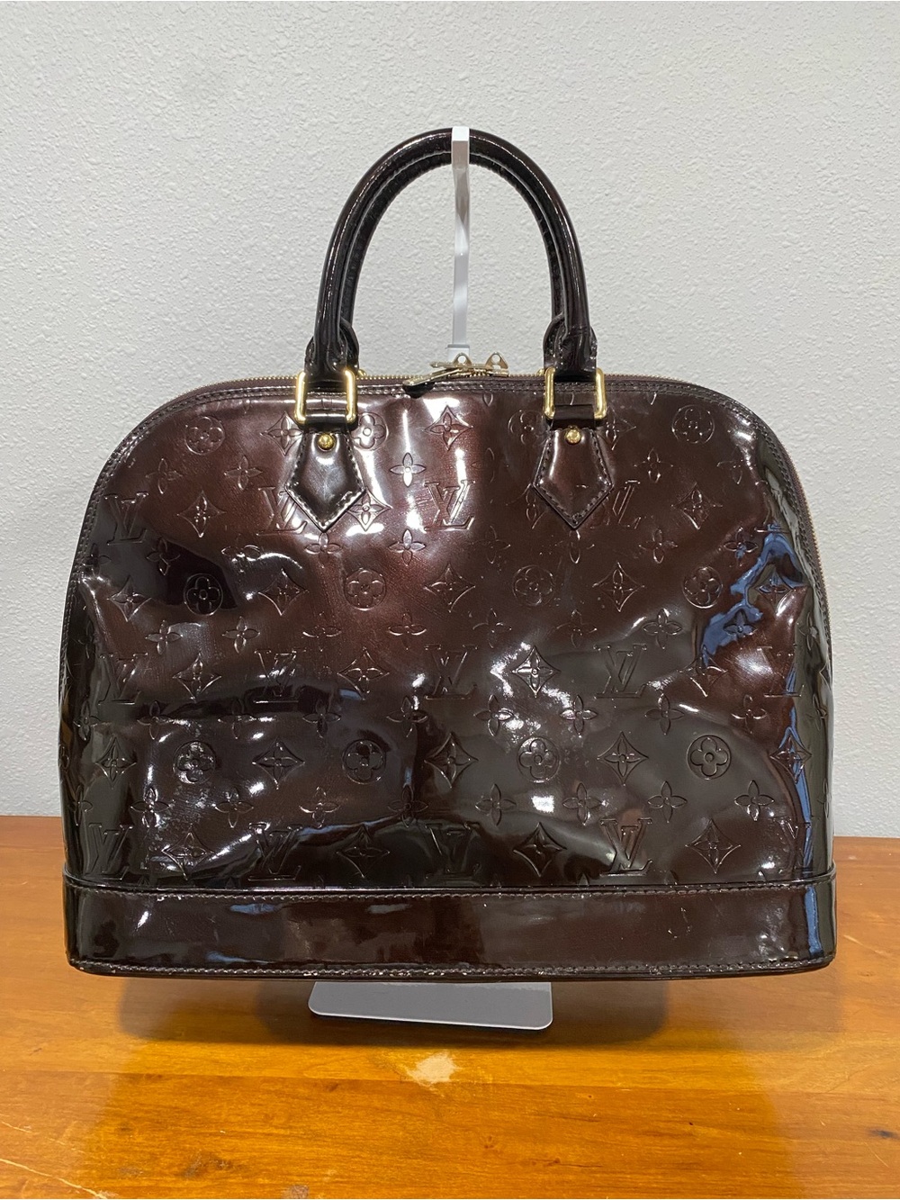 PatentSatchel in Chocolate Brown GM 
💐Authenticity Not Guaranteed💐